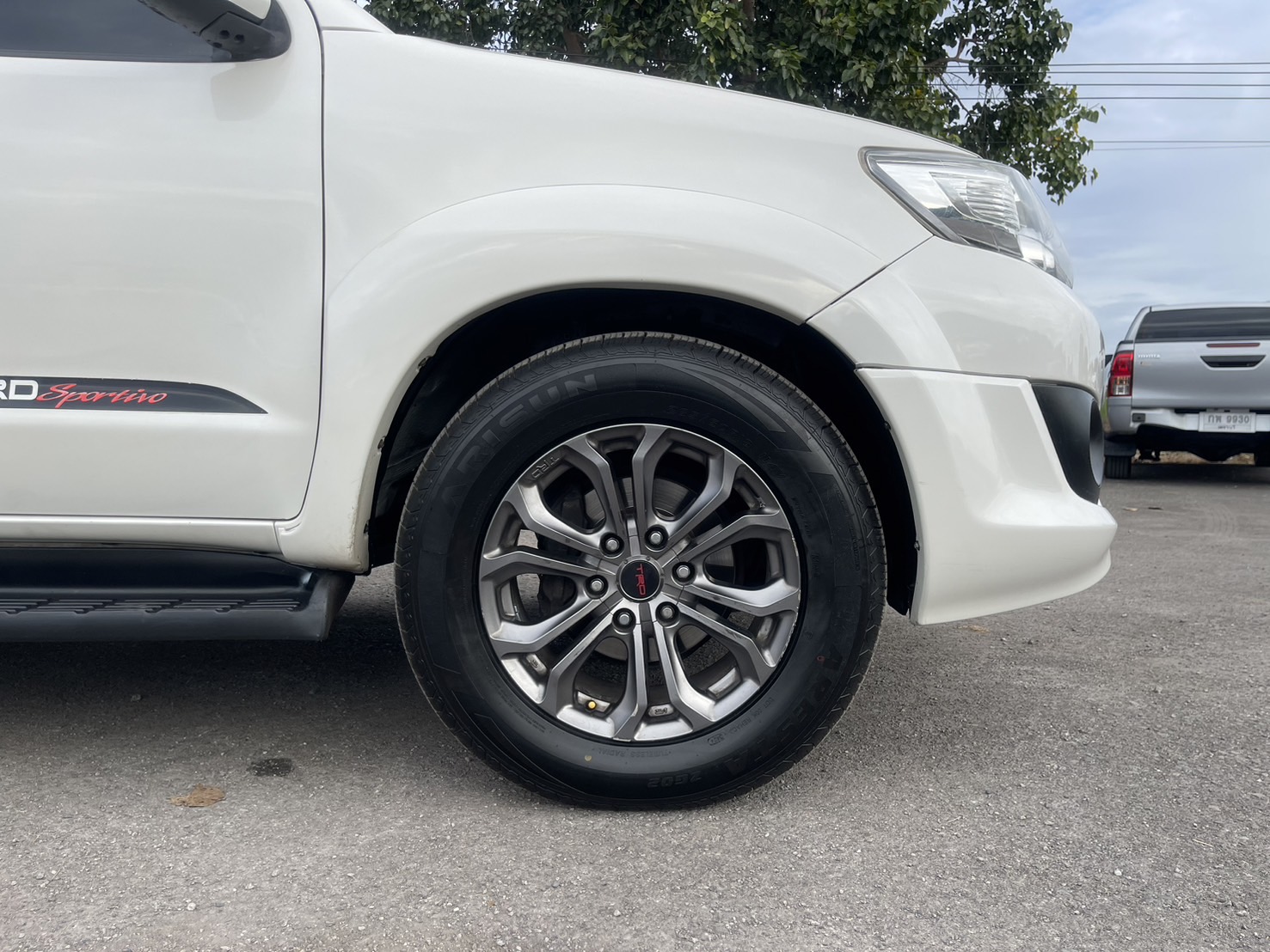 Toyota Fortuner 3.0 TRD 4WD Auto thumbnail 11